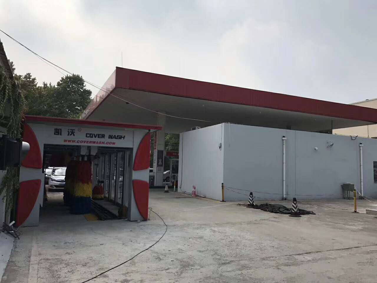 河南新鄉(xiāng)衛(wèi)濱區(qū)中國(guó)石化5號(hào)站，洗車正式開(kāi)業(yè)