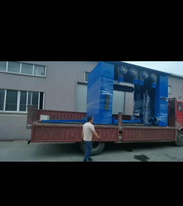 中國(guó)-珠三角 無人值守微信掃碼洗車設(shè)備發(fā)貨了 (2)